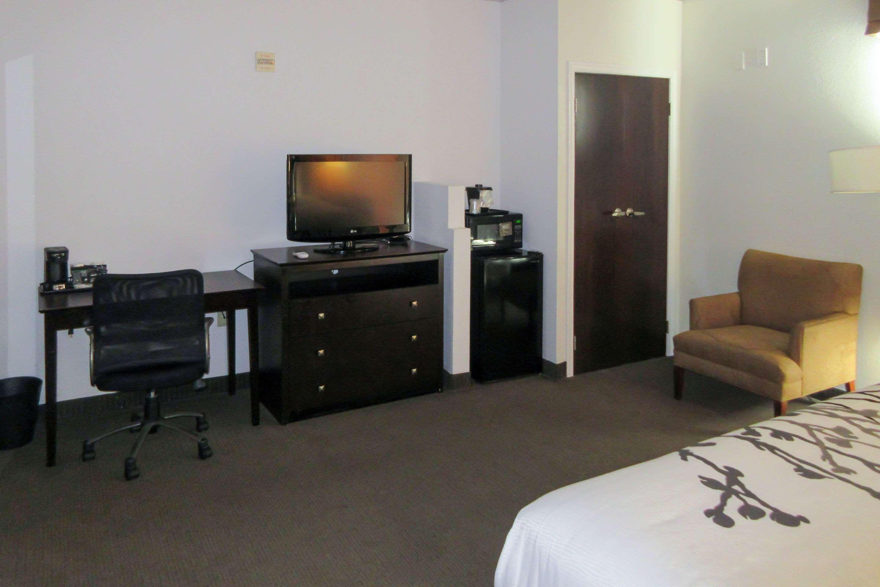 Sleep Inn & Suites Ft Lauderdale International Airport Дания-Бич Экстерьер фото