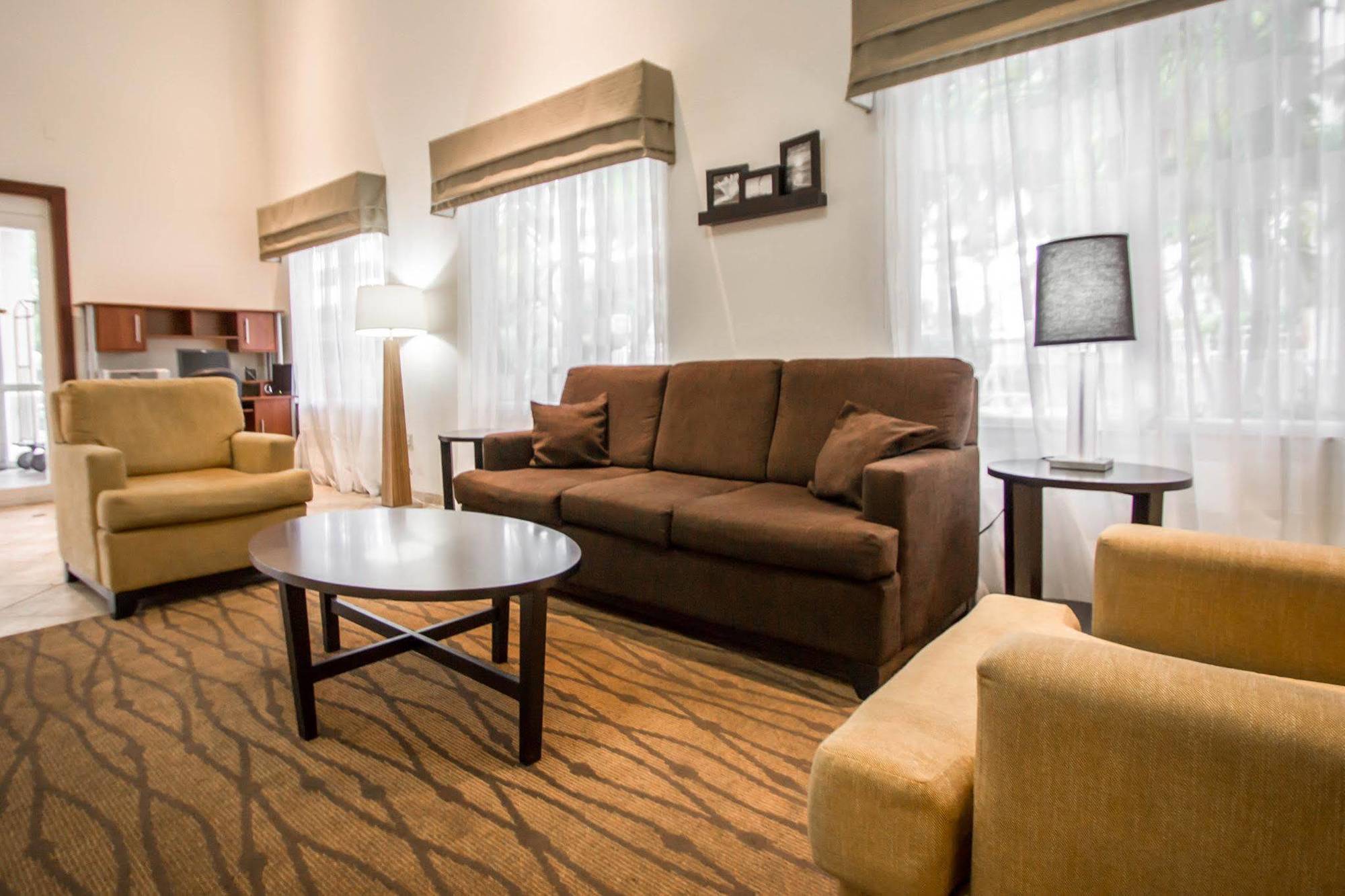 Sleep Inn & Suites Ft Lauderdale International Airport Дания-Бич Экстерьер фото